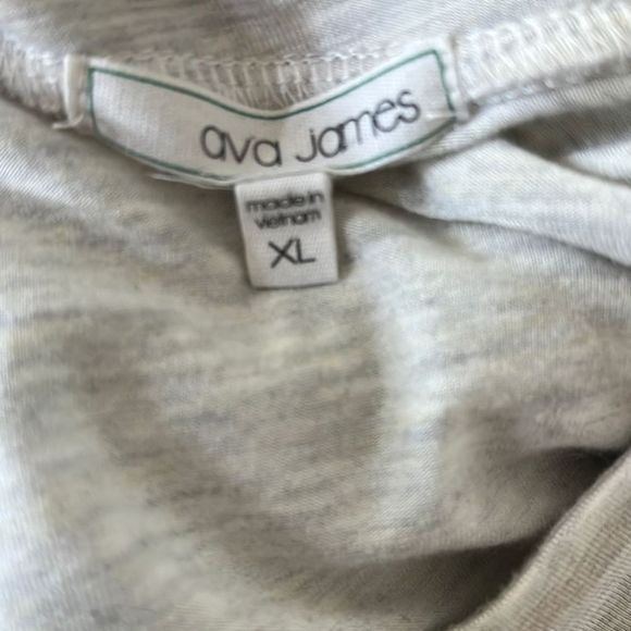 Ava James top with bell sleeves size X-Large - Picture 4 of 5